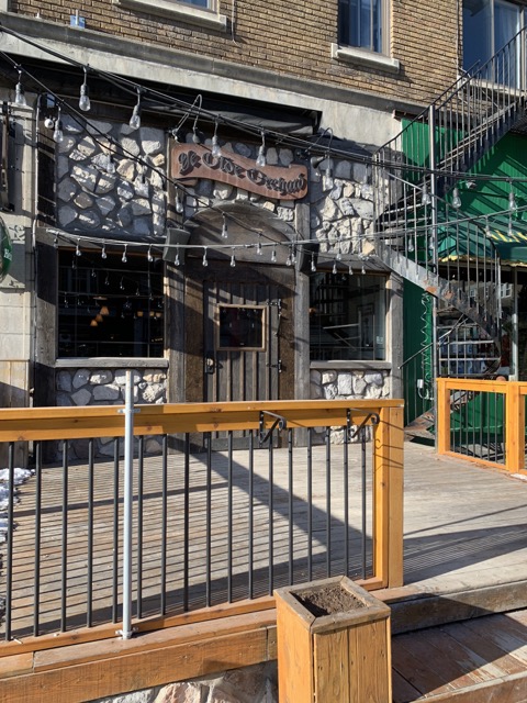 30 of us gathered at Ye Olde Orchard Pub